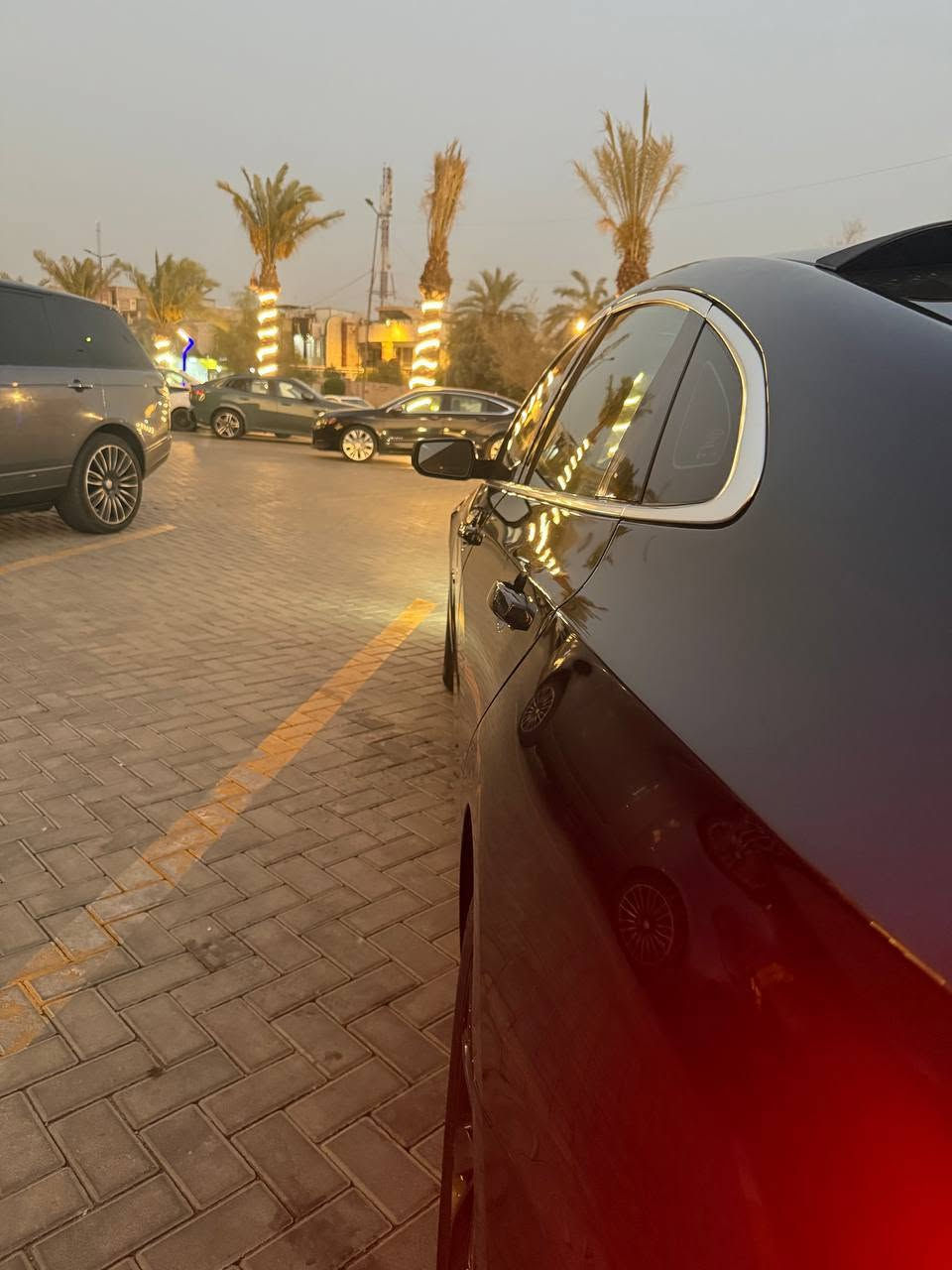 سلام عليكم ماليبو موديل 2021 فول ما عده فتحه حادث السياره تبديل بنيد مثبت سرعه بصمه حساسات تثبيت على الطريق  السياره نضيفه وارد امريكي السياره ارقام انكليزيه حديثه رقم اربيل السياره موجوده بغداد*********** السعر شده وبيها مجال
