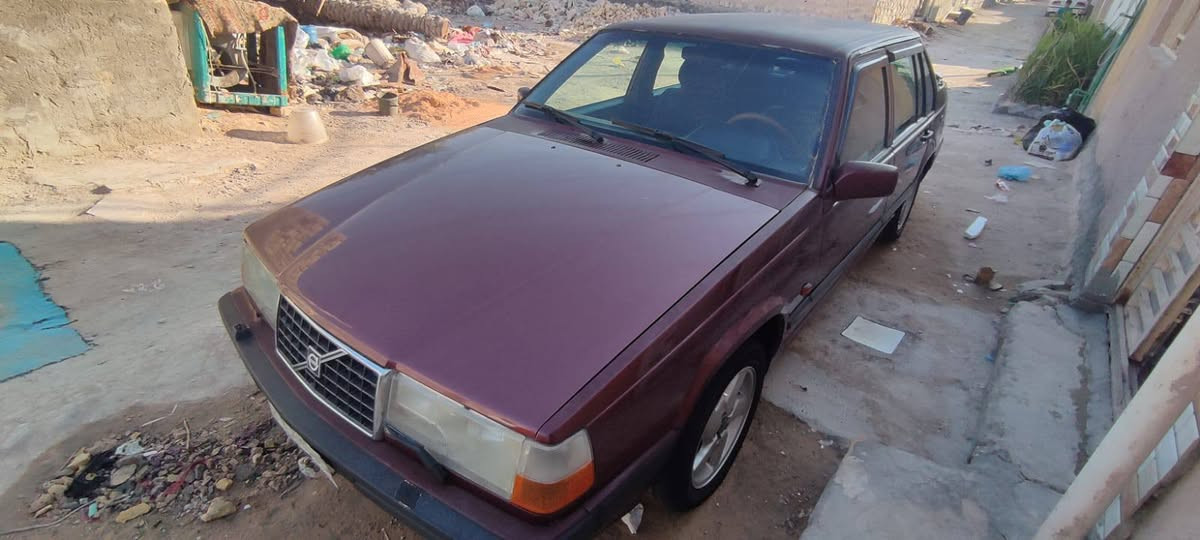 فولفو للبيع موديل 92رقم نجف ***********
