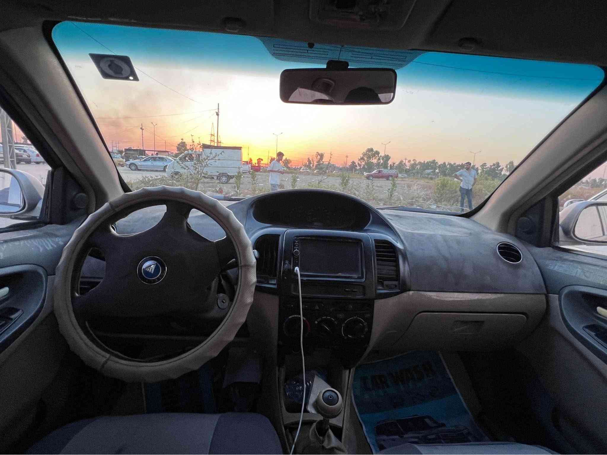 سيارة جيلي mkموديل ٢٠١١ 
تبريد ٤ جام كهربا سبوغ عام جمالي 
سنوي لعد ٢٠٣٠ بي بطاقة بنزين  ٣٠ ورقة و بي مجال  
*********** كركوك, العراق
