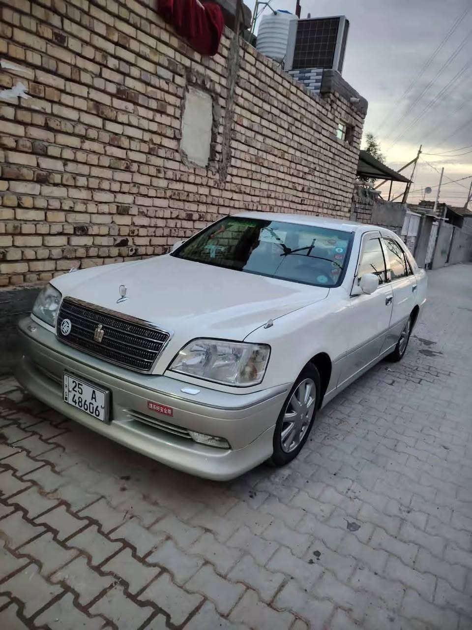 ﷽
السلام عليكم ..  كراون  ((   ملكه.  ))
للبيع ملكه.  رقم كركوك نكليزي تسجيل جديد دخول جديد   هزه جديده 
 موديل  _ 2001 _اصل 
تحوير فوك وجوه نجف
مكينه. دي فور الصغير جديده
كير مكينه حداديه كله جديد 
 
كفاله . كفل من  كص ونقل جثة ابيضّ محجل. خظروي 
سياره جديده كلش كلش وحلوه 
سياره بسمي مدور، ثاني يوم 
✅  ♕  المواصفات ♕
✅   كرستال قرار  48 ✅  كشنات أربعه كهربائي
✅  مري شفط بلاد  
✅  تحكم  خلفي كامل بلصوت  
✅   دمام خلفي  
✅مثبت سرعه
✅ غرفة رصاصي  
✅ سييدي 6. اقراص
✅ ويل كب نجمه
✅ برده خلفيه 
✅ قواعد ارقام أصلي
 وبعد بيهه مواصفات م
السعر تصل وشلع عيوني 
 كلشي اكو بل سوك وحسب نضافه 
وحسب النظافه 
العنوان : نجف الأشرف 
ل اتصال 📞 ***********
