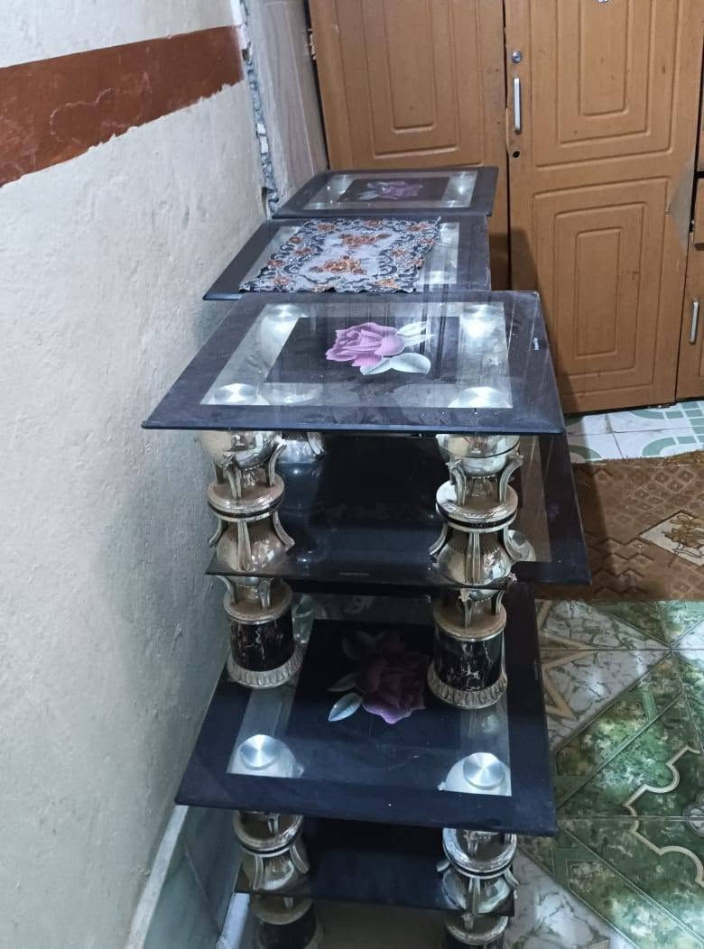 السلام عليكم غراض بيت نضيفه للبيع كلمن وسعره ***********
