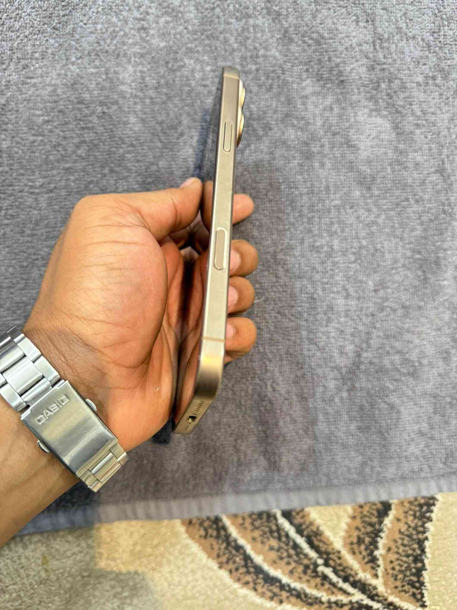 📱 للبيع iPhone 16 Pro Max
🔹 السعة: 256GB
🔹 اللون: شمباني
🔹 نظافة الجهاز: 100% ✨
🔹 صحة البطارية: 89% 🔋
🔹 المنشأ/النسخة: موجه للنرويج 🇳🇴
🔹 الاستخدام: شخصي
🔹 الفاتورة: موجودة وباسمي
🔹 الضمان: ساري ولم ينتهِ بعد ✅
🔹 حالة الهاتف: كفالة عامة
🔹 الموقع: النجف الأشرف

الهاتف بحالة ممتازة ونظيف جدًا، استخدام شخصي ومحافظ عليه، مع وجود الفاتورة والضمان لإثبات المصدر والشراء.

📍 الفحص والمعاينة في النجف
💰 السعر: يُذكر عند التواصل الجاد.
 ☎️واتساب واتصال ***********

نص مكتوب في الصور:
- 14:28 5G 65 Takk for at du handlet hos Håper du blir fornøyd. Ditt ordrenummer er 49579259. Vedlagt følger alle dokumenter knyttet til kjøpet. Lurer du på noe? Vi står alltid klare for å hjelpe deg. Du kan få tak i oss på telefon: 924 05050 (Hverdager: 08-19, Lørdag: 09-16, Søndag: stengt) eller finne ut av det meste selv på www.telia.no/kundeservice. Du er også hjertelig velkommen til å få hjelp i en av våre butikker. Se www.telia.no/butikk for å finne din nærmeste. Med vennlig hilsen oss i Telia ZAHRA ABDUL-HUSAIN AL-RIKABI VOLLEBEKKVEIEN 2 J 03 0598 OSLO Telia Norge AS Telia Linderud Erich Mogerans vei 38 0594 Oslo Telefonnr. 22970666 Epost: telia-linderud@telia.no Foretaksregisteret NO 981 929 055 MVA Elektronisk salgskvittering - KOPI Ordrenr. 49579259 Ordredato 21.12.2024 Selger Monica T. Kasseprofil 10066 Nr. Beskrivelse Antall Salgspris Eks Rabatt % Pris inkl. mva Betalt 9123770 Apple iPhone 16 Pro Max 256 GB Sandfarget titan IMEI nr. 356415757081021 1 stk 12792.00 15990.00 15990.00 Linjer som er merket med * er uten mva. I alt NOK 12792.00 ** Resten av beløpet kommer på utleveringskvitteringen Mva-beløp 3198.00 I alt NOK inkl. mva. 15990.00 Betaling Kontant 15990.00 NOK Kontakt fra Tonsenhagen skole - Mustafa
- 30 3G 3:38 حول الاسم iPhone إصدار iOS 26.6.1 اسم الطراز iPhone 16 Pro Max رقم الطراز MYWX3QN/A الرقم التسلسلي C2CGG2Q3MV الأغاني 0 الفيديوهات 157 الصور 751 التطبيقات 57 السعة 256 غ.ب. متوفرة 162.33 غ.ب. عنوان Wi-Fi C0:6C:0C:1F:0D:CF Bluetooth C0:6C:0C:20:68:C9 البرنامج الثابت للمودم 2.70.01
