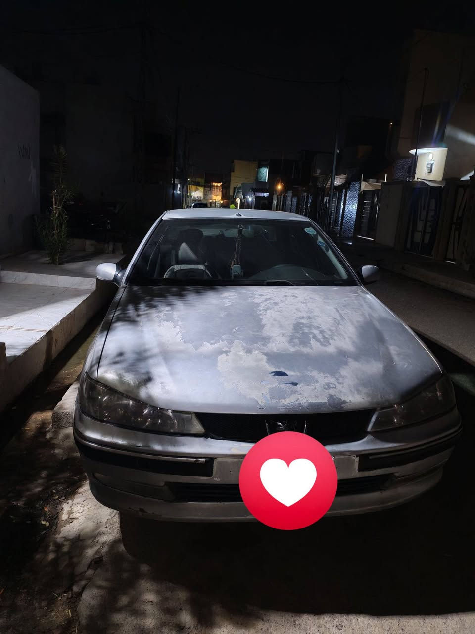للبيع بيجو 406 كير عادي مكينة شرط طخم امامي خلفي جديد رقم نينوى الماني قديم تبريد ثلج موديل 2000 
السعر 37 وبي مجال 
***********
***********
