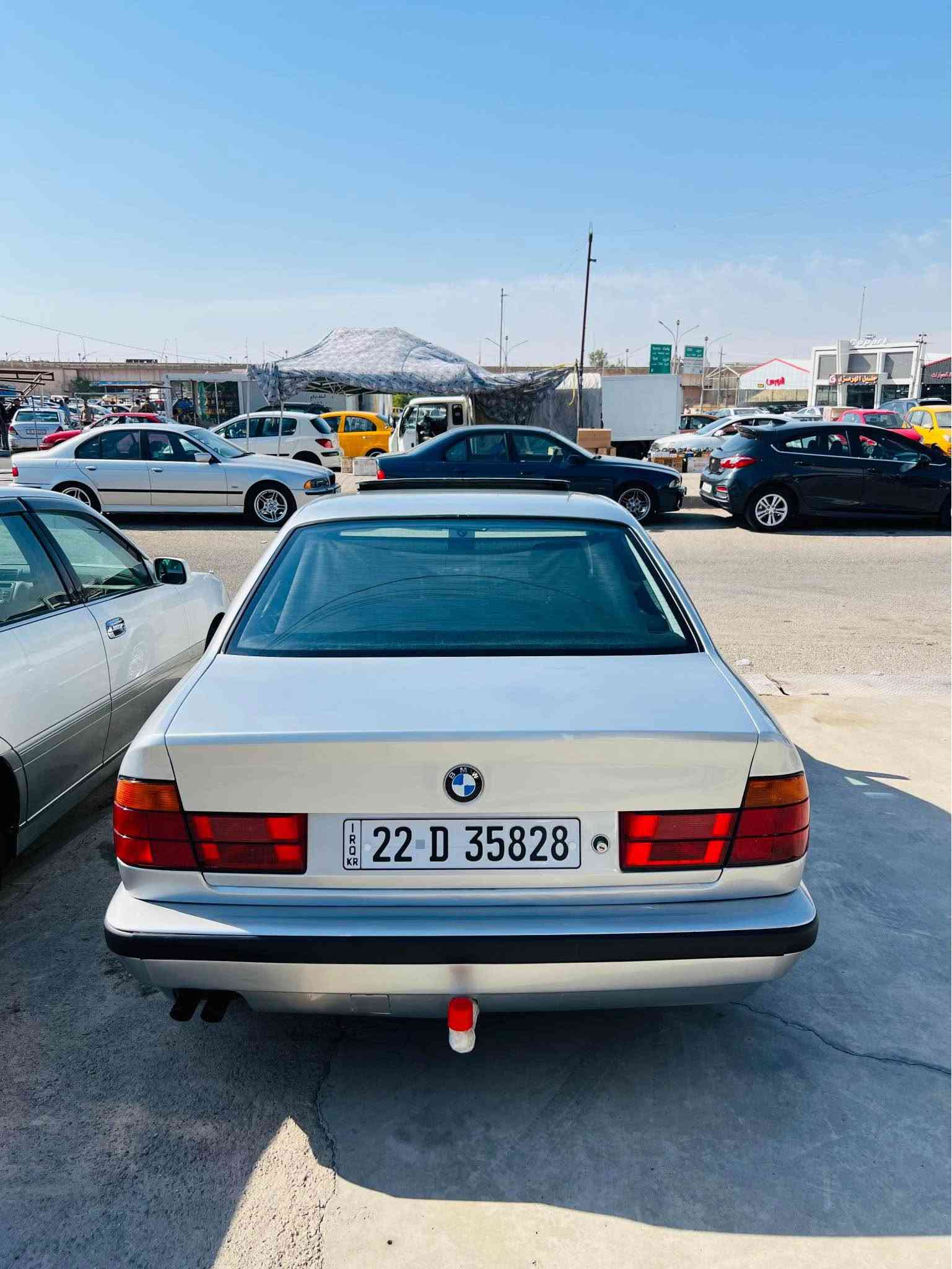 بي ام موديل 1995 🚗***********
محرك 25 دبل فانوص كيرومحرك تبريد كير بشرط سعرها 78
لون سلفر كلير عام بدون ضرر مكفولة كفالة عامة 
رقم اربيل سنوية رقم هزة جديد بسمي لحد 31 
سيارة فول فول مابيها نقص من كل نواحي 
مكان سيارة كركوك كركوك, العراق
