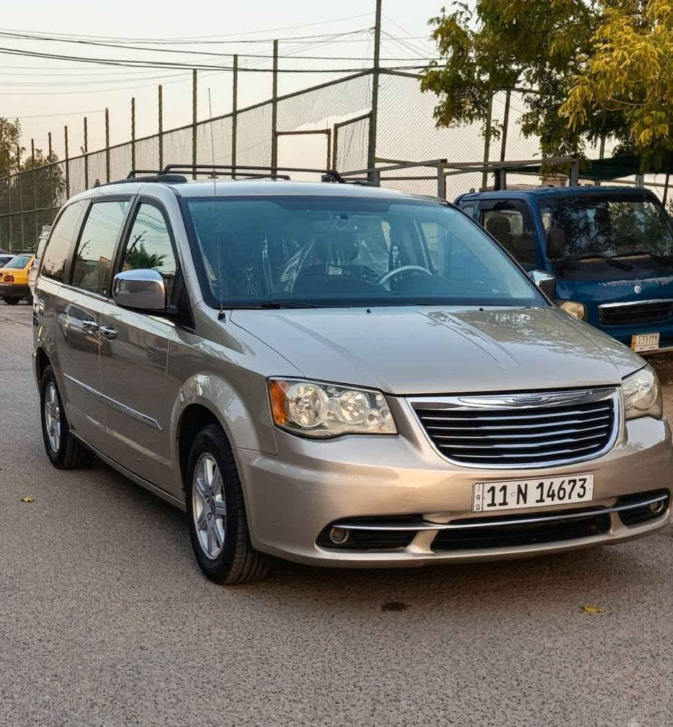 ‏سلام عليكم دوج كلايسلر وارد امريكا  موديل 2012لون ذهبي شمباني كلين بدون صبغ بدون تبديل كير مكينه مكفولات مكينه 6سلندر 3600 بيبان وصندوق كهرباء فرس وسطي وفرس بل تنته شاشا بل دشبول وشاشه بل تنته سياره 7راكب ثلاث قطع تبريد مركزي تشغيل عن بعد كشنات جلد اسود كرسي سائق كهرباء ارضيه جلد صدر امامي خلفي جديد طخم تاير جيد منضومه غاز 80 لتر هزة ورقم جديد بغداد دولي بسمي تحويل مباشر السعر
128وبيهه مجال بسيط مكان بغداد/المشتل الاتصال*********** 
‏
‏سلام عليكم دوج كلايسلر وارد امريكا  موديل 2012لون ذهبي شمباني كلين بدون صبغ بدون تبديل كير مكينه مكفولات مكينه 6سلندر 3600 بيبان وصندوق كهرباء فرس وسطي وفرس بل تنته شاشا بل دشبول وشاشه بل تنته سياره 7راكب ثلاث قطع تبريد مركزي تشغيل عن بعد كشنات جلد اسود كرسي سائق كهرباء ارضيه جلد صدر امامي خلفي جديد طخم تاير جيد منضومه غاز 80 لتر هزة ورقم جديد بغداد دولي بسمي تحويل مباشر السعر
