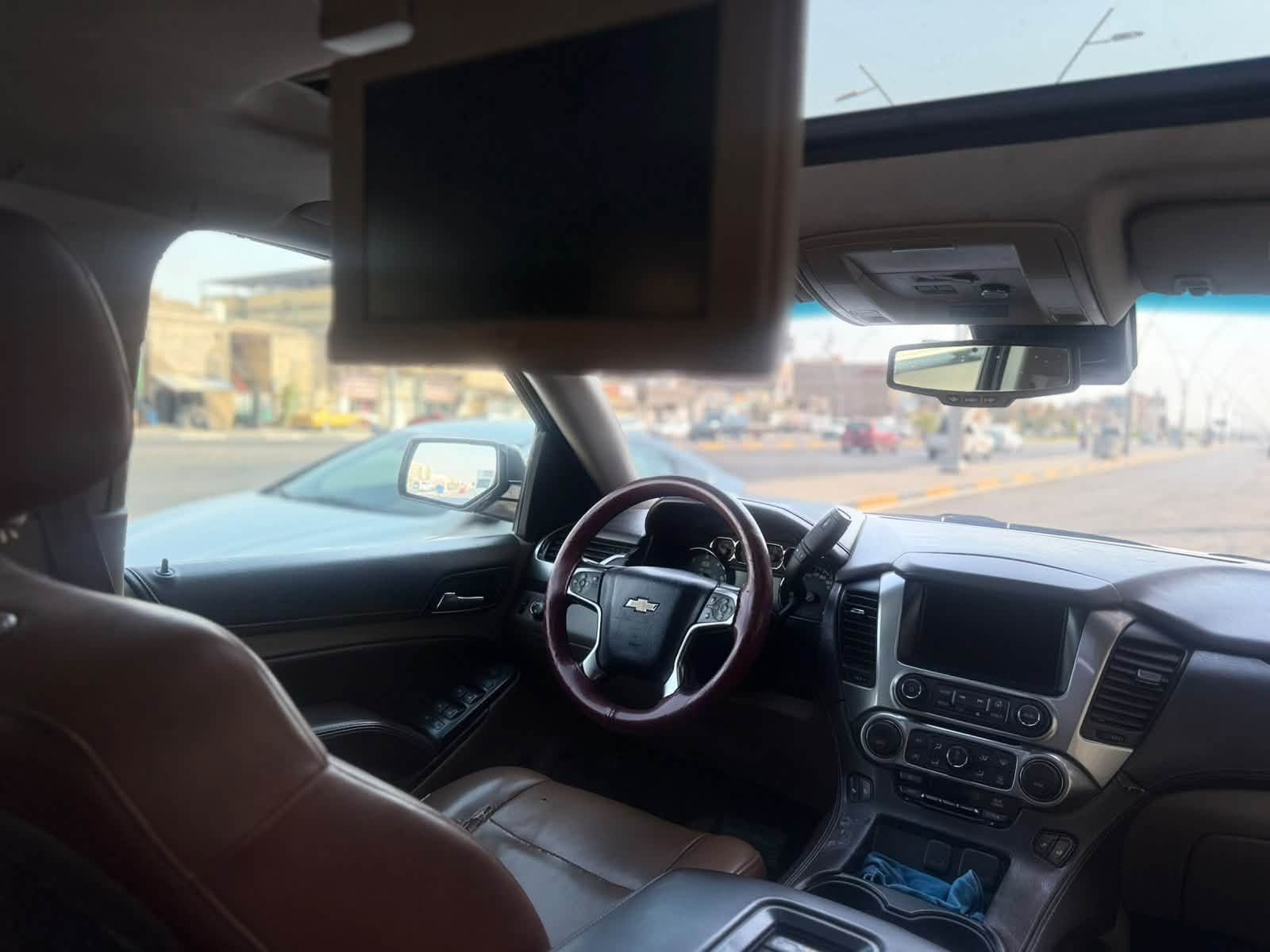 السلام عليكم
تاهو 2016 

‏Ltz

ادوات ادوات 

كصه قماره فقط 

السياره جاهزه من كلشي 

عنواني بصره 

للاتصال

***********
