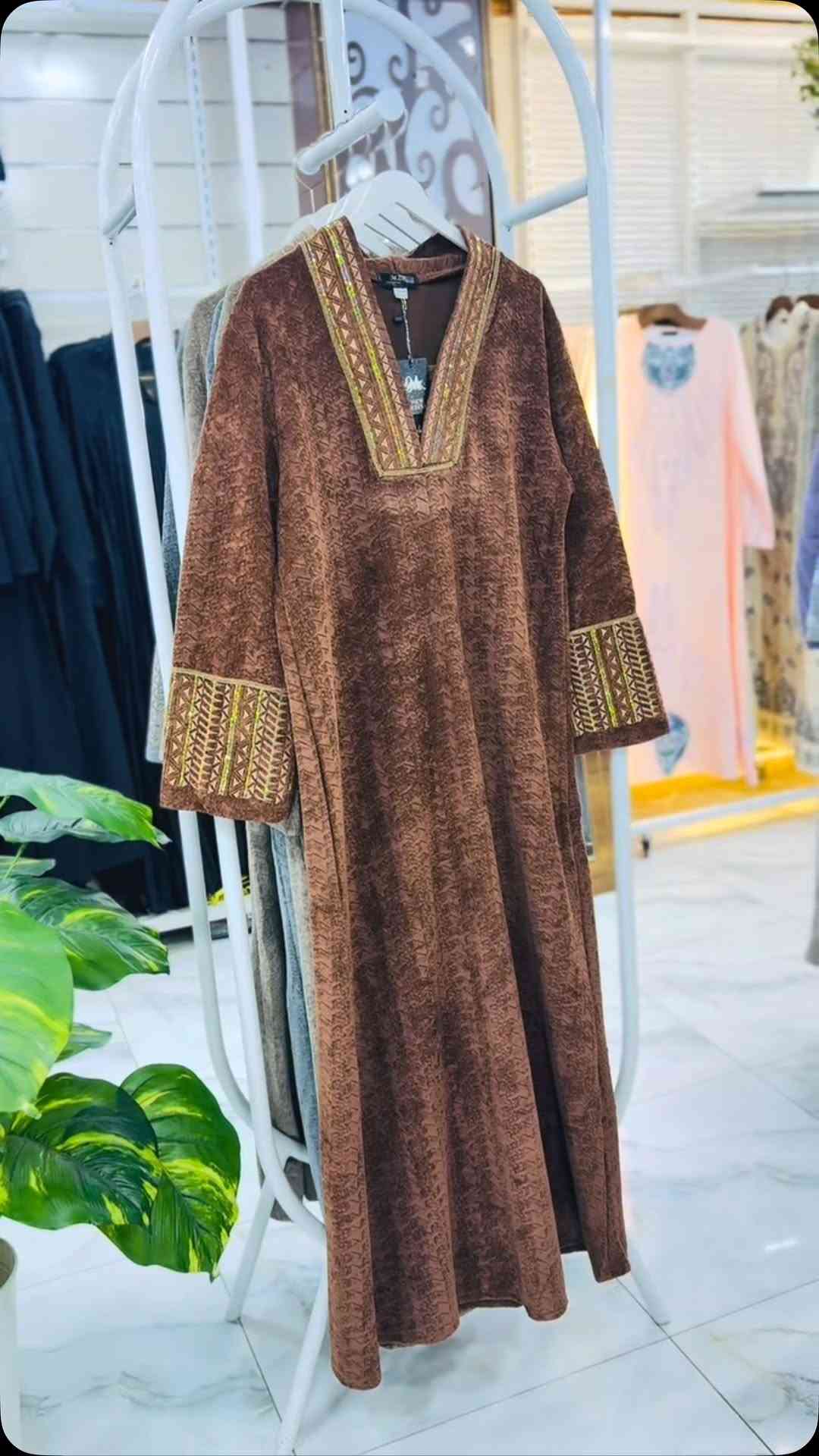 مقاسات L-XXXL • مقاسات كبيرة • الكوت