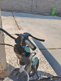 درجة شحن • ٤ بطاريات • عطل عقل