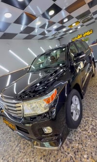 للبيع لاندكروز مديل 2015 GXR فطيم اصلي  رقم بغداد بسمي ماشيه 134  السي...