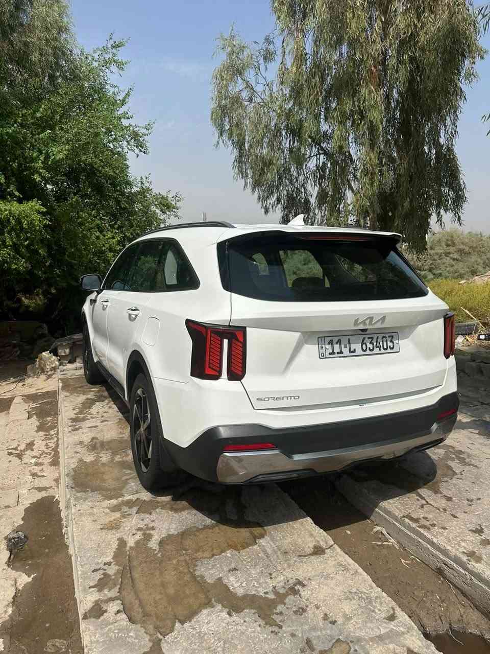 كيا سورنتو موديل 2024 خليجي رقم بغداد ماشيه 74 الف حقيقي ماخذه زيرو ع ايدي نظافه 100‎%‎ مكفوله من صبغ والبارد فقط طخه صغيره بالباب الايمن ومامصلح اثر ضربه دراجه خفيفه كلش بدون زلغ والصبغ وموضح بالصور السعر 275 ورقه بيه مجال بسيط مكاني بابل الاسكندريه للاستفسار اتصال ***********
