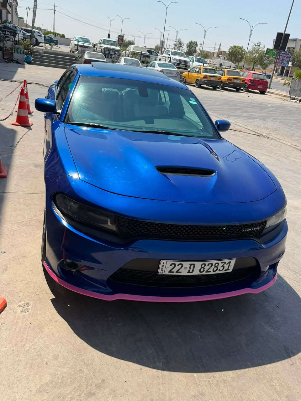 جارجر ٢٠١٩ خليجي وكالة هارلم جيتي فول موصفات الجيتي معروفة ماشية ١٠٠ ميل محرك كير تبريد شرط عليها ادامة كاملة جاهزة من كل نواحي بيها بوند وجاملغ خلفي فقط مال شخوط بدون دواخل ولا ايرباك السعر ٢١٧ وبي مجال سيارة بسمي عنوان موصل الايسر ***********
