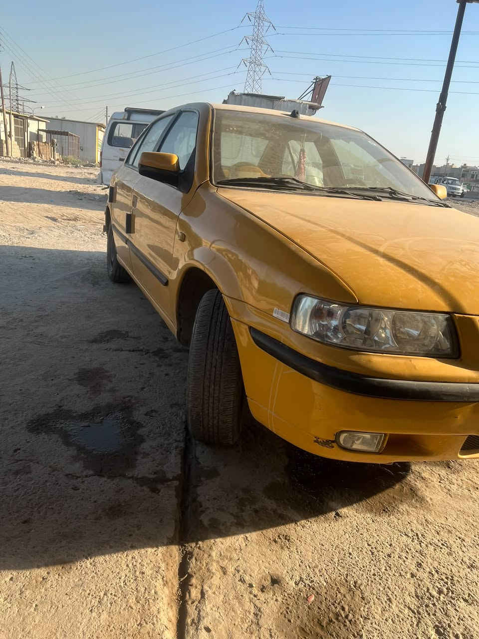 سلام عليكم بيع مستعجل سمند 12 سيارة شوفت عينك نضافة معمر بيهة بس دوس الباقي مكفول سيارة مكينة تبخر وسدر تعبان مصفرة هية وغرمات تحويل ثاني يوم سعر 34 وبيهة شي بصيط رجان المو شراي لا يتصل مكان بغداد شعب رقم ***********
