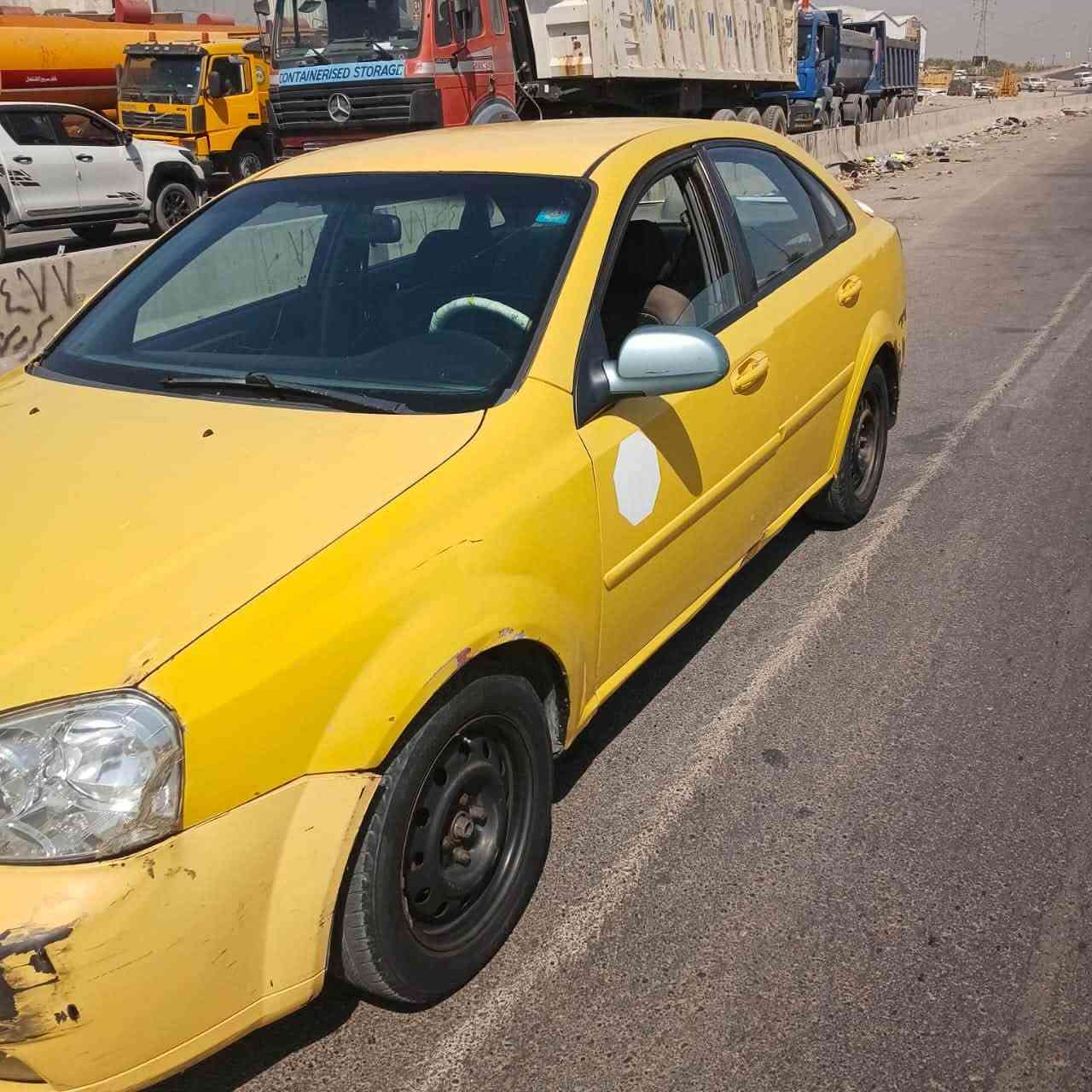 أوبترا 2011
السياره حلوه خير من الله كير  وصدر 
بس مكينه بيه تنقيص دهن 
وهيه السياره مصبوغه حزام وضربه بالجامرلوغ الامامي 
وسعرها 50$ ورقه وبيه مجال 
رقم صاحب السياره : ***********
