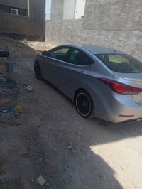 النترا 14 امريكي سعرها 100 وبيها مجال مكانها بغداد سونار مرفق ويه الصو...