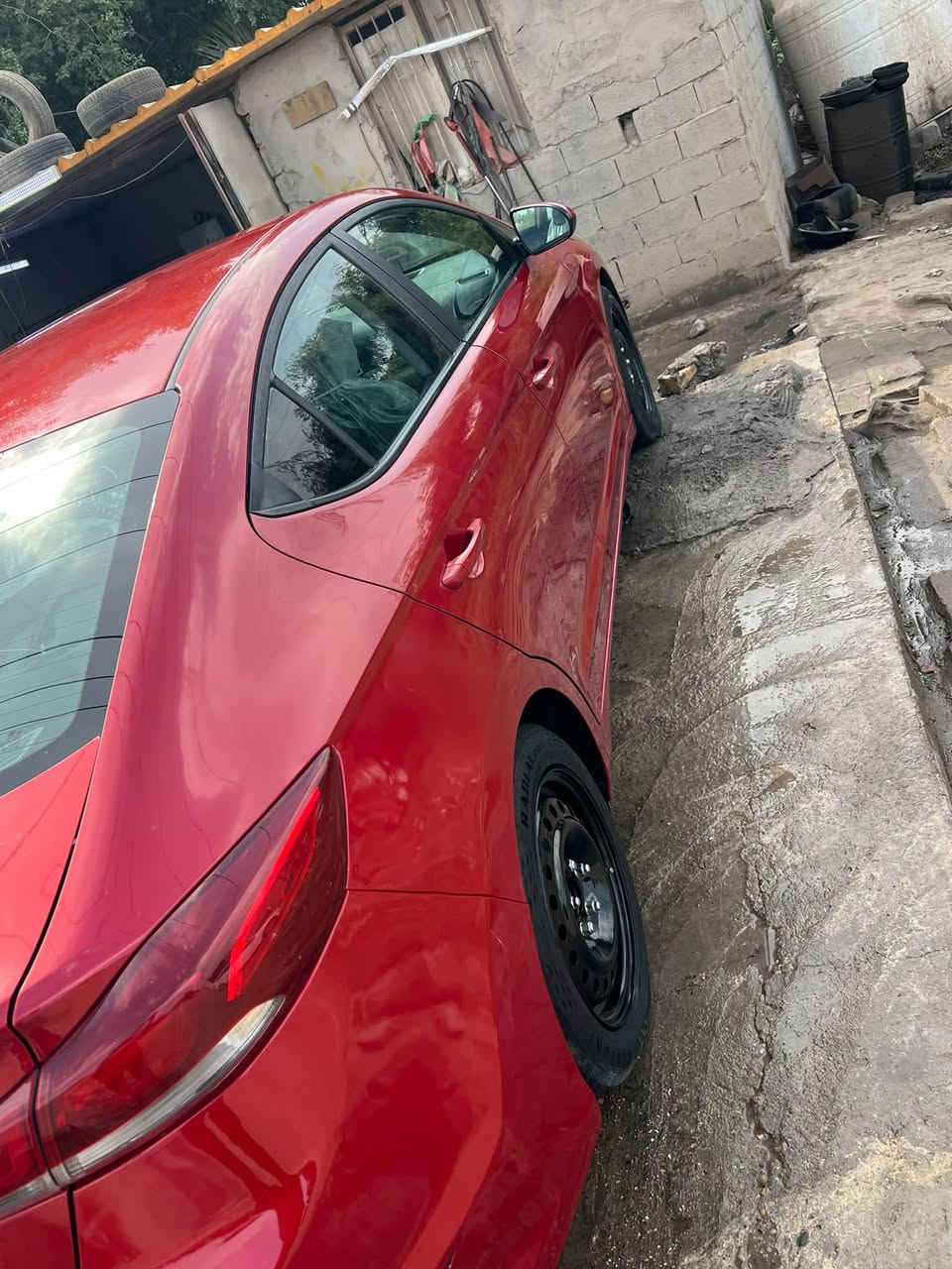 النترا • ٢٠١٧ • بدون دواخل