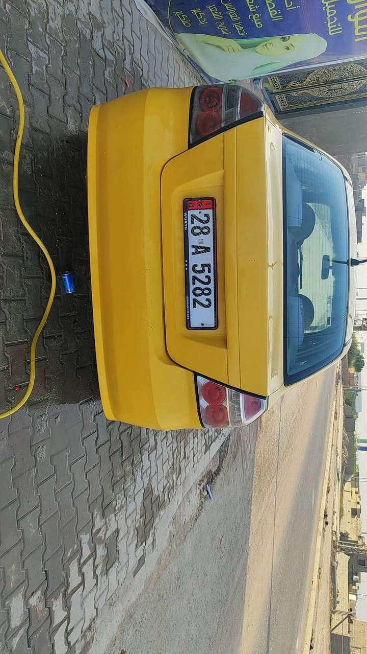 افيو 13 خليجي جاهزه من كلشي مكينه مسكر 1600شرط مالت كصه مامشتغله بالعراق قبل شهرين شديته 
 وكير وتبريد ثلج وكهربائيات وهزه جديده ومصفره من كلشي تحويل مباشر شرط والسعر 57 ورقه وشايف خير الي ياخذه وموجوده بالرميثه ***********
