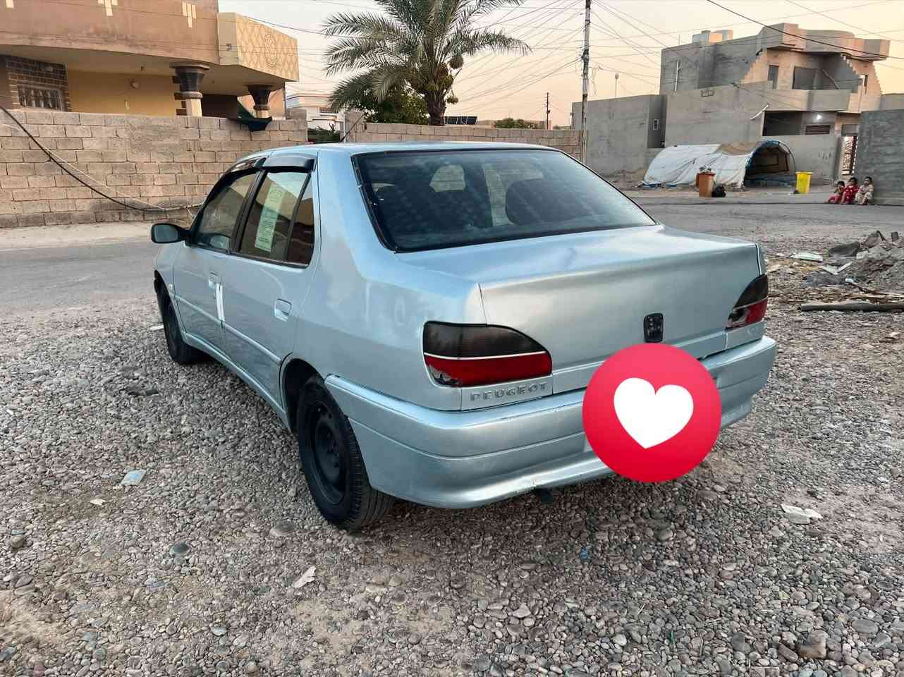 السلام عليكم
بيجو ٣٠٦ للبيع مصبوغة عام للجماليه 
حادثها جنطة بس 
السياره حيل حلوه 
تبريد ثلج
السعر ٢٥ و بيها مجال بسيط حيل 
مكانها قضاء العلم 
للأستفسار ***********
