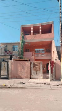 بيت ابو شير وره مركز شرطه 3 طوابق سعر 700 للتواصل واتساب  07842155412 ...