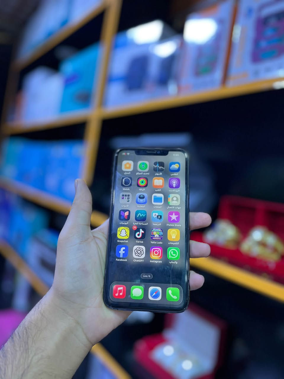 ايفون 11 برو ماكس • باتري مبدل واصلي • ٧ كيلو