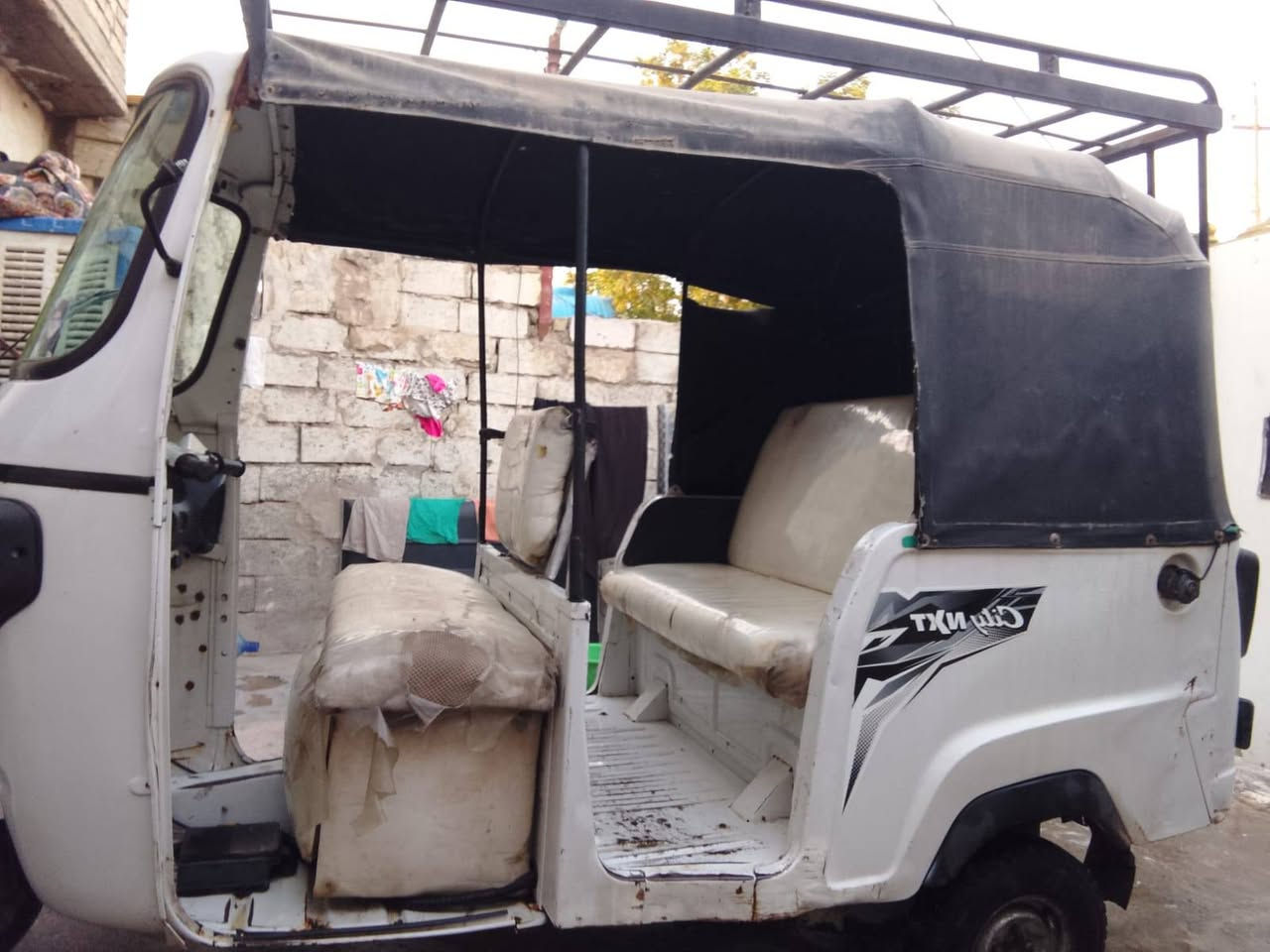 تيك توك بياجو موديل 21 محورة مكينة تيفي اس وراق اصلية مكان بغداد الدورة ابو جير السعر 2500 الرقم ***********
