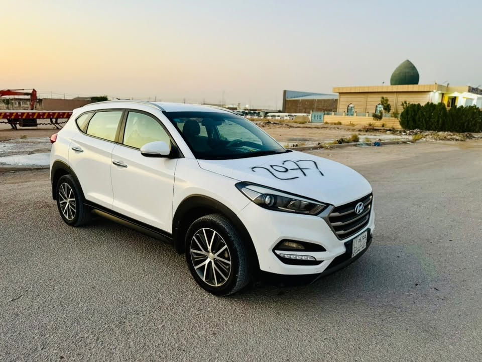 توسان 17 خليجي
سياره كلش جديده وجاهزه

مكينه وكير وحداديه وتبريد بجيس 

بدون نقص

رقم نجف مداور ثانيوم
سياره مال جناي كلش جديده وجاهزه

السونار مرفق مع الصور

مكينه٢٠٠٠  دوش

السعر١٤٠

مكاني نجف 

***********
