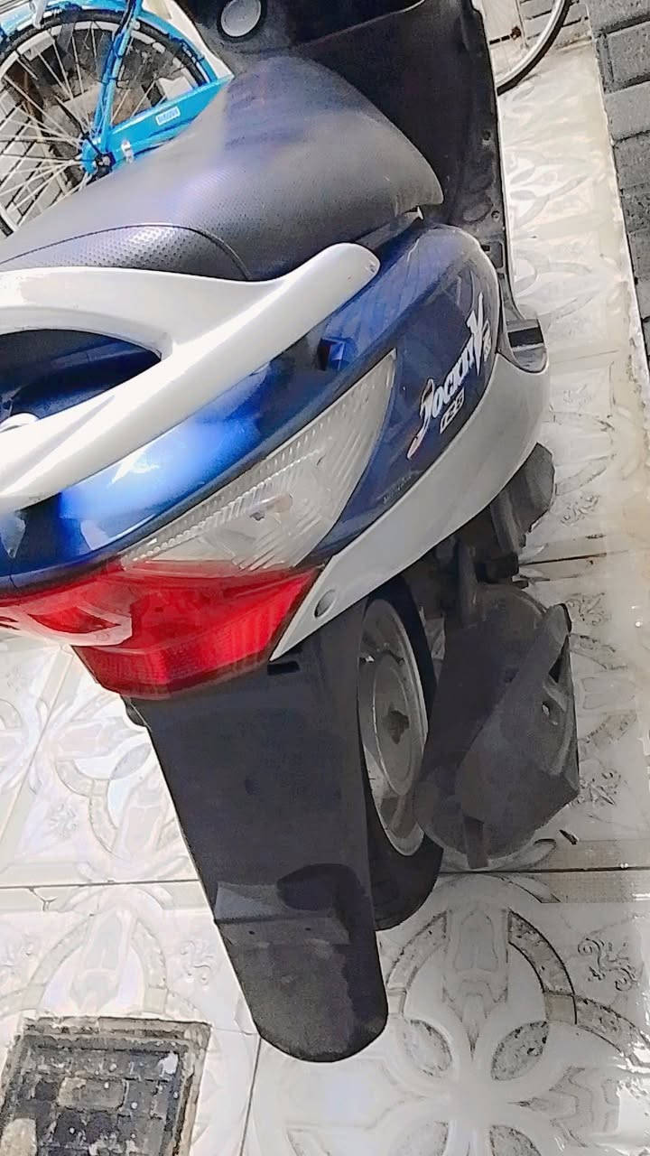 كامكو مديل 14دراجه حلوه ونضيفه رمبه مكينه تخبل وناعمه كلش كلها شغاله نكره سلف دراجه حلوه مال جناي سعره ب650وبيه مجال قليل حك جيه مكاني بناصريه بشطره وهاذه رقمي ***********
