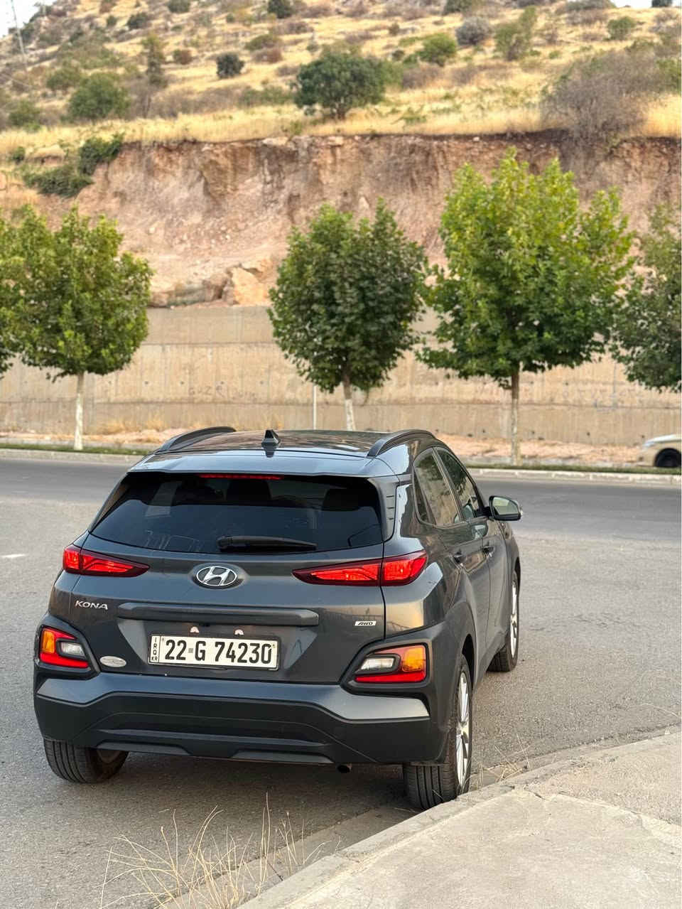كونا 2020 
فول مواصفات لميتد 4*4
بيها جاملغ سايق وبوند صبغ وراس شاصي شويه معدل وايرباك ستيرن سستم شركه رقم شاصي مرفق بلمنشور 
السعر 120$ ومجال 
العنوان دهوگ 
***********
*********** Leimuiden, ZH

