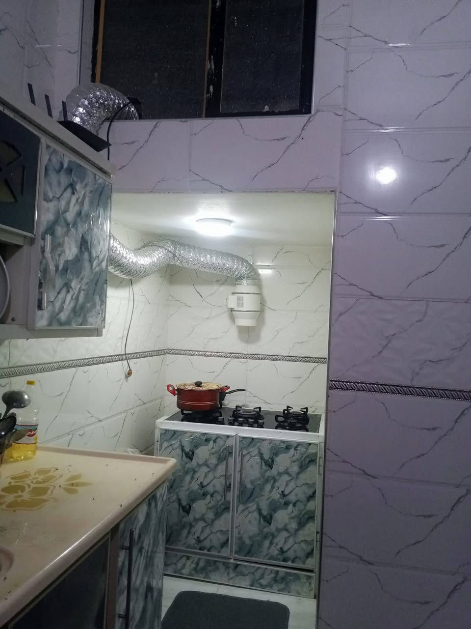 يا رزاق 

  الدار اللبيع 100متر حي النداء منطقه ال 51318

   غرفه وصاله ومطبخ واستقبال وحمامات خارجي وداخلي ومنور البيت بسمي خدمات ماء كهرباء ومدارس ابتدائيه ومتوصطه قريب علبيت قريب على التبليط شارع قنبر 

   السعر 65 وبي مجال بسيط استفسار صاحب الدار 
            
              ***********
