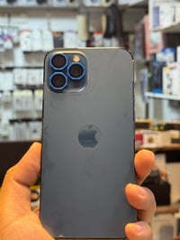 Iphone 12 pro max باللون النيلي المميز ذاكرة 128 نسخة الشرق الاوسط A/A...