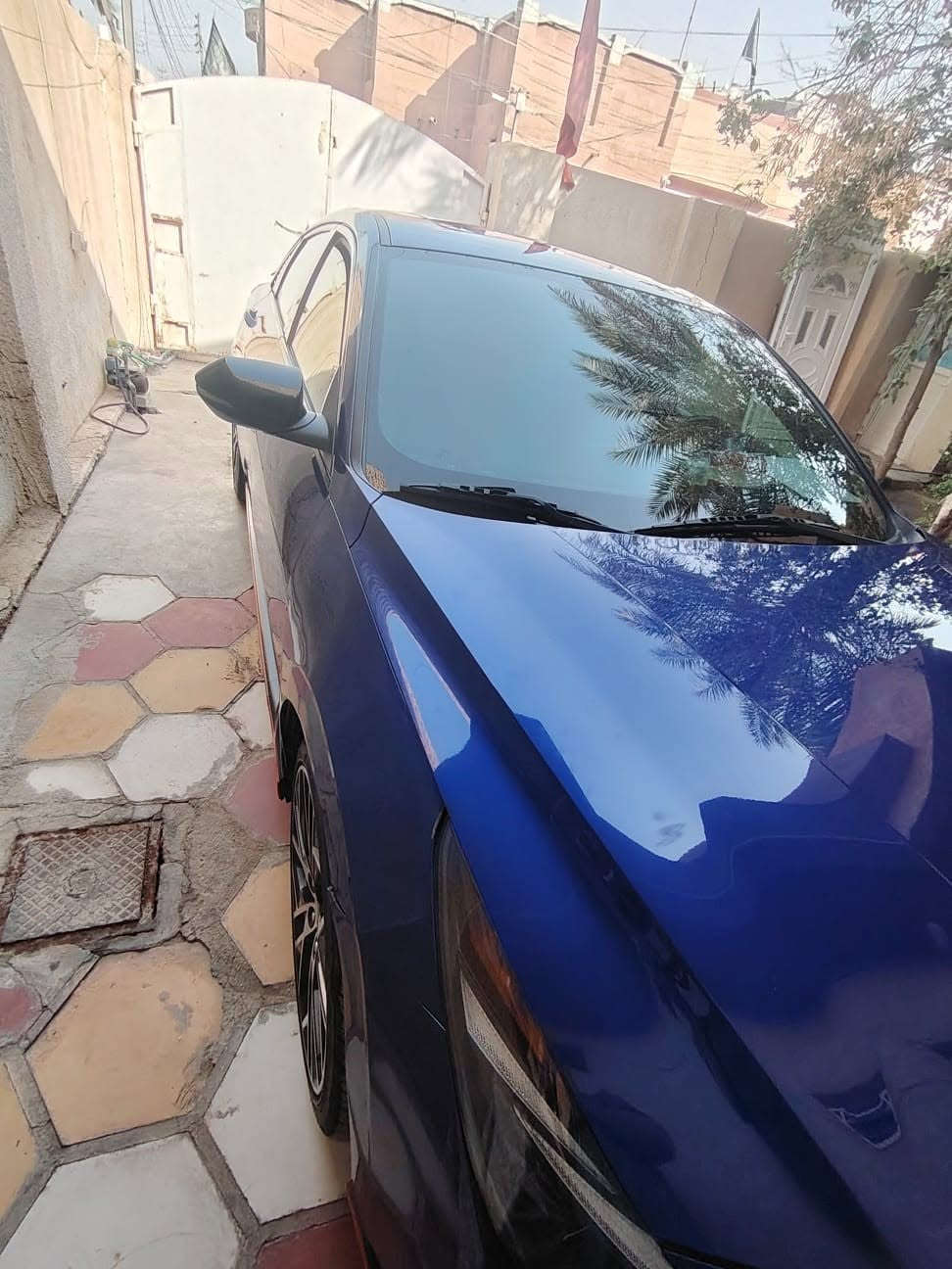 النترا N  موديل 23 السيارة مكفولة من الصبغ والبارد ولا قطرة مواصفات الN  معروفه مايحتاج اذكرهن إضافة السياره فتحة سقف وكير اوتو السعر 170 $ 
***********
