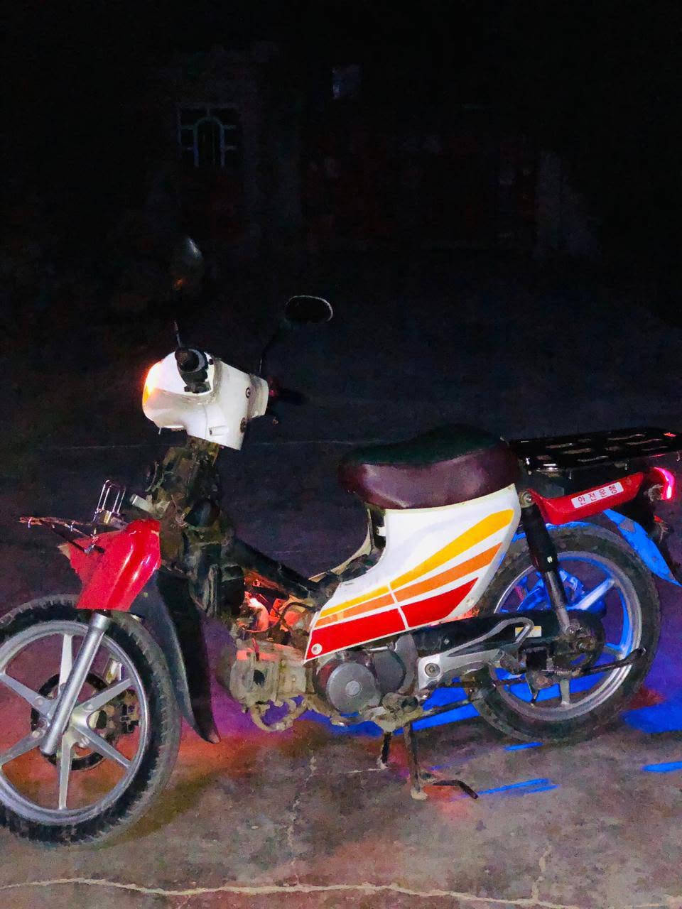 الحاجه النضيفه هيه تقيم نفسها السلام عليكم موطور سلفيز ناقصه بس درع دسك وره كير نشط كهربائيات كلها جاهزه دبلات تايرات جدد  بي السعر 3200والمو شراي لا يكسر بحلال الناس مكانه الاسحاقي الرقم ***********

