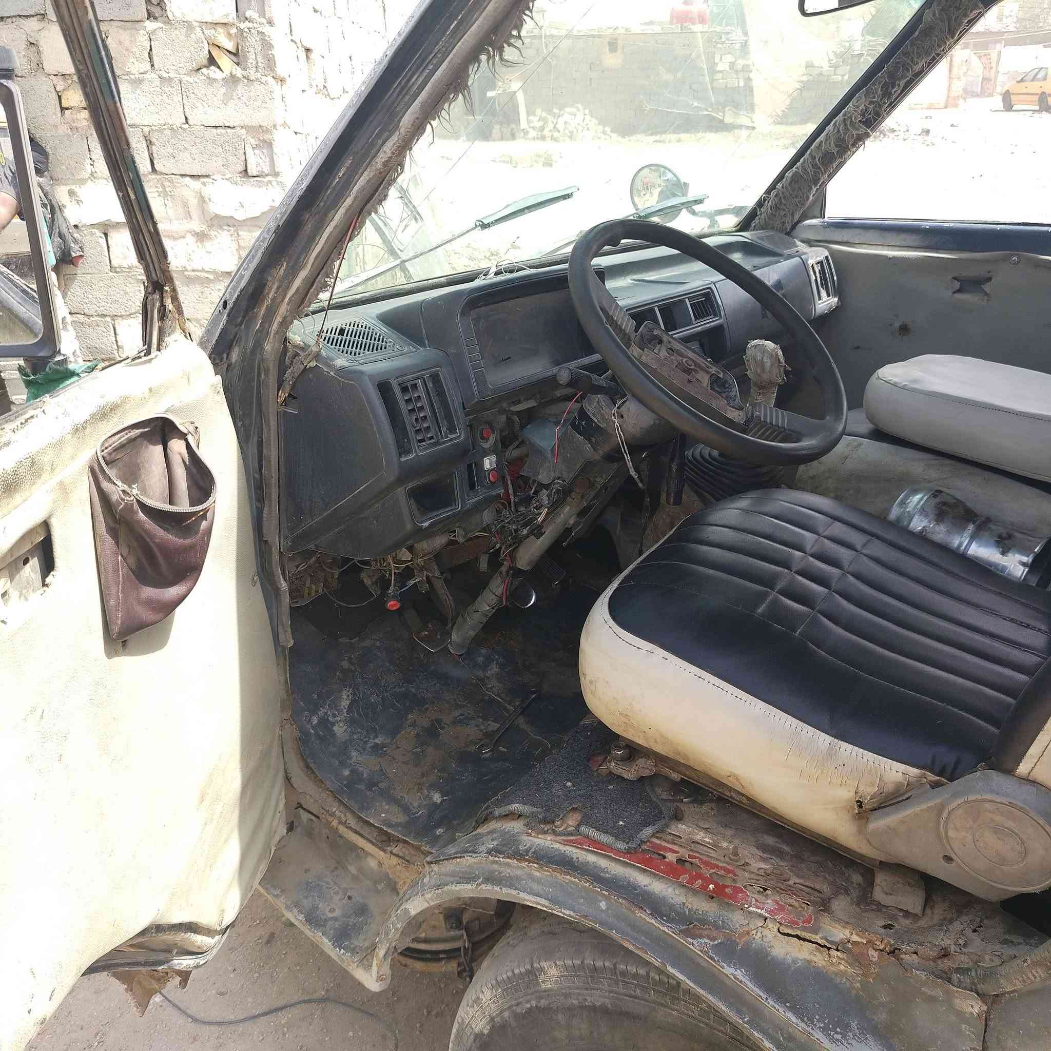 كية بستة مكينه كير اكسن خير من الله حدايده نضيفه تخم تاير السعر ١٥ ***********
