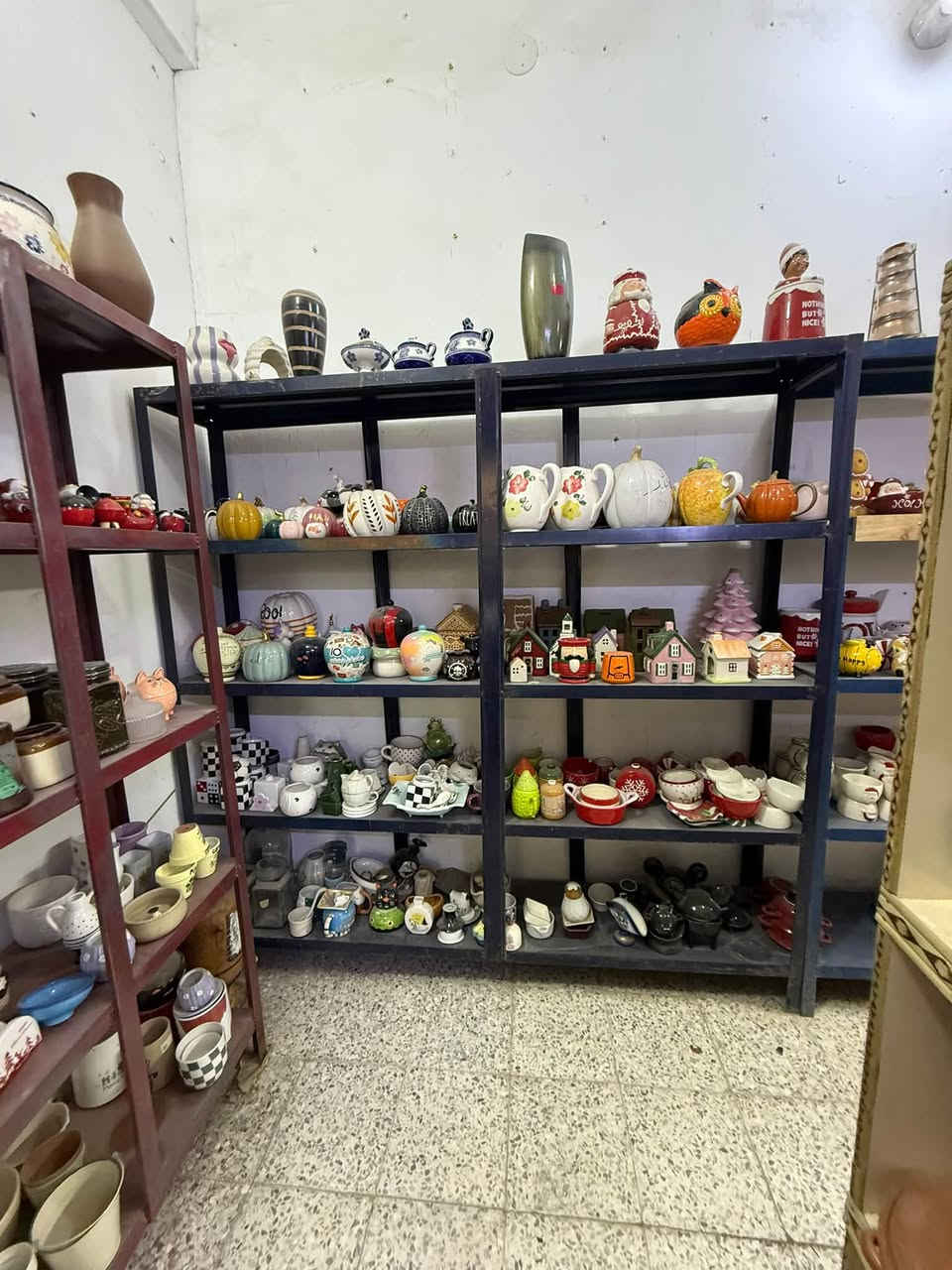 مدينه الصدر • انتيكات • رفوف