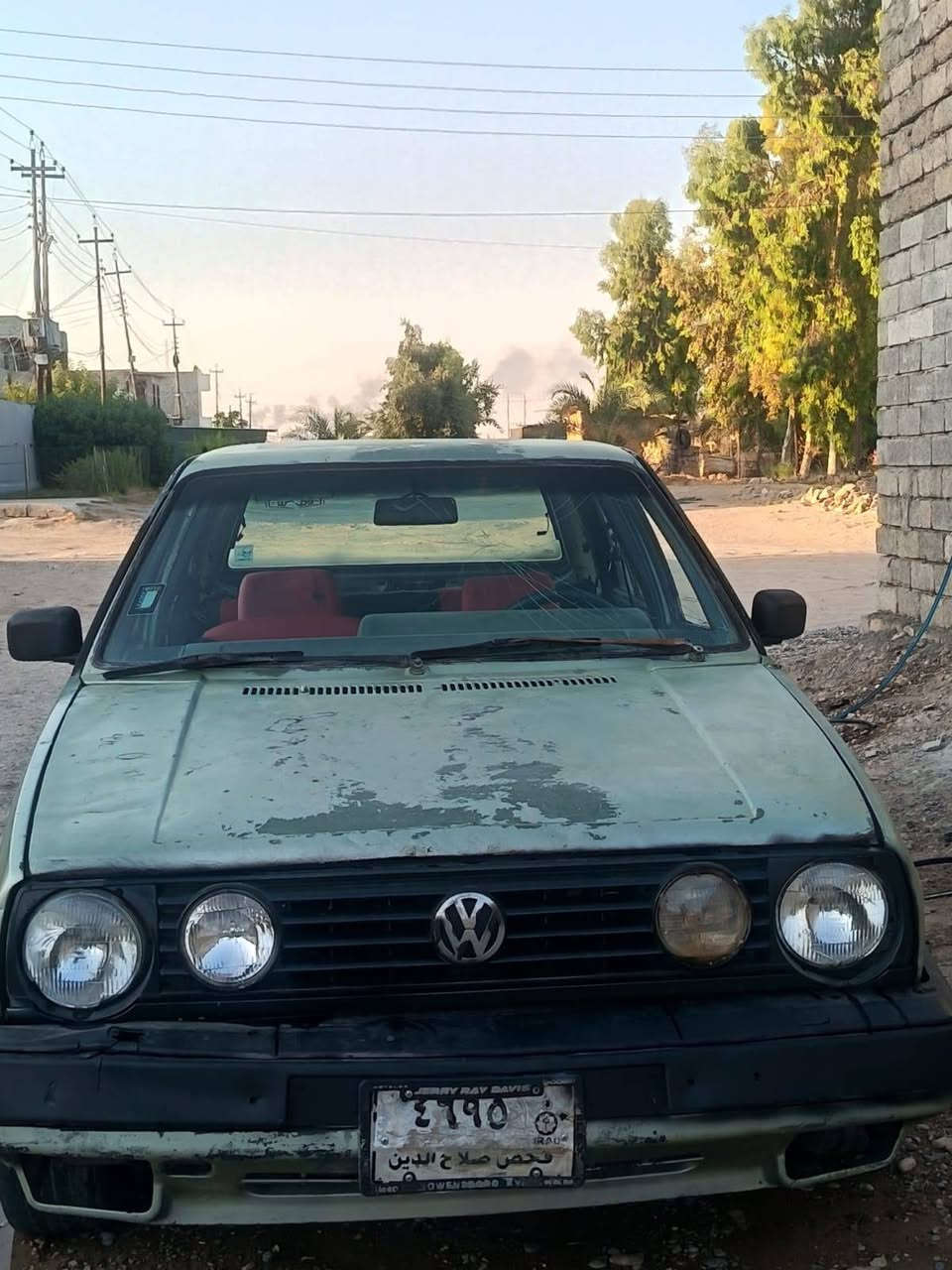 سلام عليكم مكلف بلنشر
كولف موديل 1989 محرك بي بخار شرط التحويل
 السعر 10 وبية مجال مكان السيارة بيجي
الاتصال على الرقم ***********
