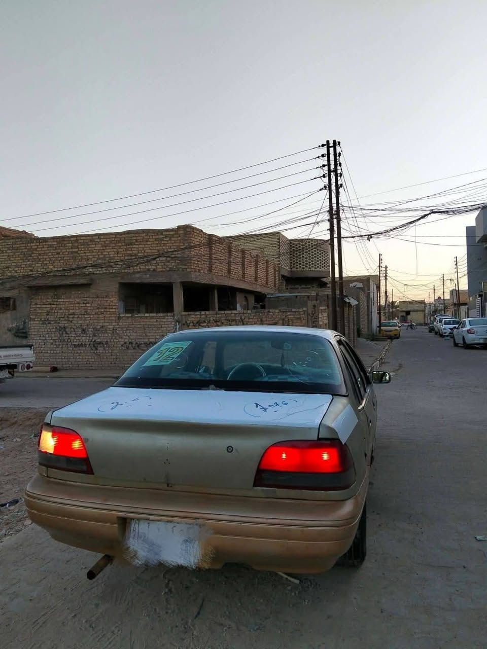 للبيع
سيارة برنس موديل 99 رقم نجف 
السعر 15 ورقة 
للاستفسار الاتصال على الرقم ***********
