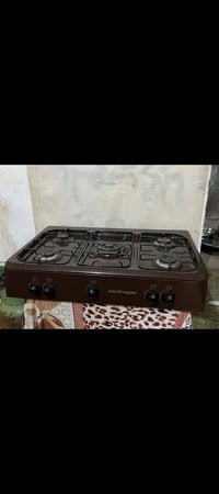 ثلاجة • طباخ • للبيع
