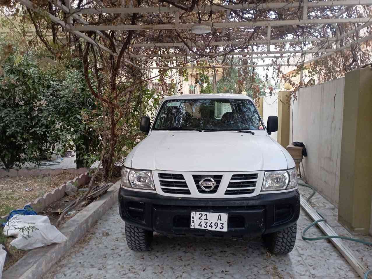 سلام عليكم نيسان باترول لبيع رقم اصولي ابشرت حاسيبه مودلي ٢٠٠١ محسن سنويه بسمي سياره حلو توخم تاير دواخله كولش حلو سعره ٩٥ ورقه خابر عل هاذه رقم ***********
