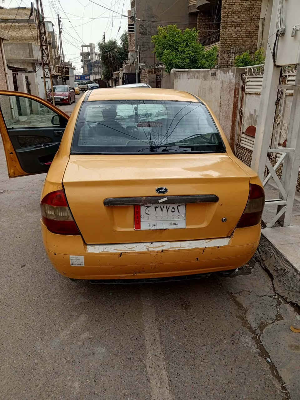 بيع مستعجل ..
السلام عليكم سيارة طيبة ٢٠١٥ للبيع السيارة كير مكينة خير من اللة وتبريد نعمة سيارة رقم بغداد بس مكينة صاير بيهة شوية تنقيص السعر 30  مكان بغداد الدورة الاستفسار خاص او على الرقم *********** او ***********
