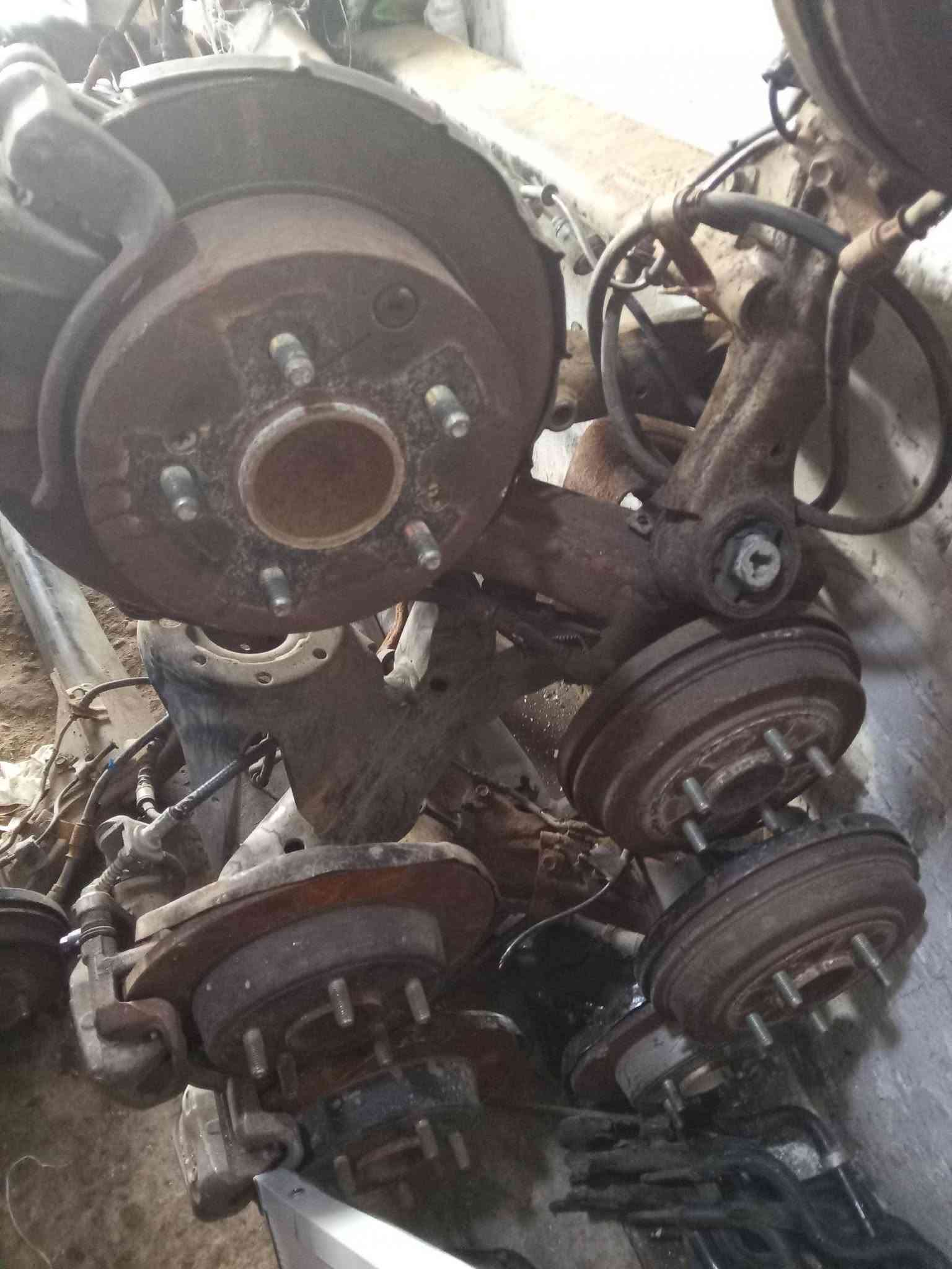 قطع غيار • الانترا • توصيل