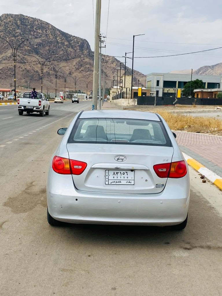 بەناوی خودای بەخشندەی میهرەبان 
هۆندای ئاڤڤانتی 2006
کۆد بۆ کراو 
گێڕ و مەکینەی بەشەرت 
کارەبایی بەشەرت 
برێکی بەستراوە 
هەیکەلی زۆر جوان 
یەک قەترە خایسی نیە
پێش و پشتی کەپسە 
هەندێ بنی شلە 
چوار تایەی خاوێنی لەژێرە 
تەبرید بەشەرت 
شوێن ڕانییە 
سعری خوار بازاڕ 
بایی 43 و معاملە 
***********- *********** رانية, السليمانية
