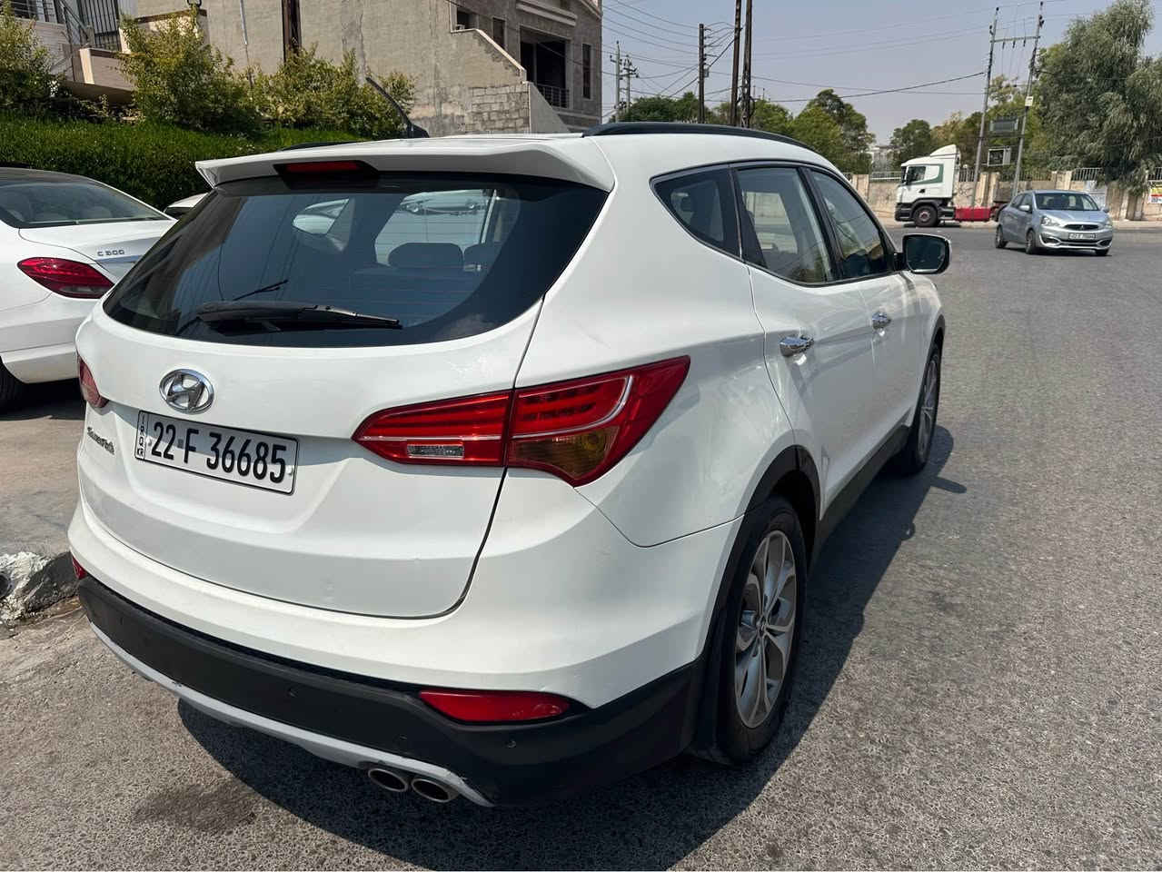 هيوندا سنتافى ٢٠١٤
بى سبوغ ٢ ساردى هةيه 
مةكينه نةكراوةتةوه بة شةرت
سونةرم داناوه
١٥٨ هةزار روشتةوه
بدون سبوغ بةس باريد مكانين
سونةر موجود
ماشيه ١٥٨
سعر ١٤٥$ مجال
*********** أربيل, العراق
