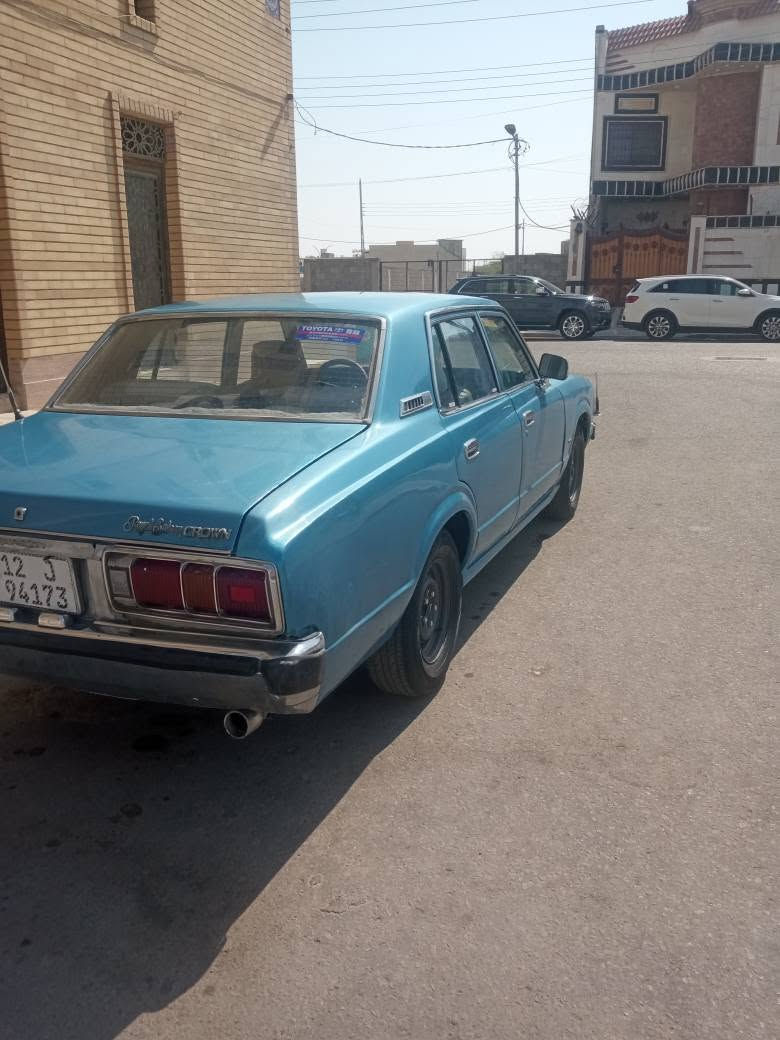 كراون كلاسيكي تراث مديل 1975 مكينه و كير ففي تي جدد رقم دولي سنوية و هزه ورقم جدد بسمي مكاني بصرة و حداده وتخم تاير كهربائيات و تبريد كله كفاله تعمير جديد سيارة جديده ونظيفه سياره جاهزه العنوان بصرة سعر 50 وبيها مجال رقم *********** البصرة, العراق
