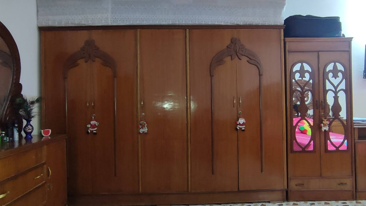 السلام عليكم عندي غرفه للبيع سعرها 1مليون
***********
