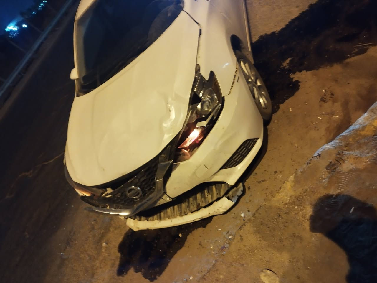 السلام عليكم ورحمة الله وبركاته
.
للبيع نيسان سنترا وارد امريكي لون ابيض موديل 2018
.
السيارة بيها حادث بالجهة اليمين ومبدل بابين بيها
.
وهنا بالعراق حادث بالبنيد ومبدل
.
ماشية 281000 كم قابلة للزيادة 
.
محرك كير شركة ما بيهن شي
.
التبريد فول 
.
السنوية لحد 2031
.
السعر 11000$ وبيها مجال
.
المكان . الانبار . الرمادي 
.
التواصل على هذا الرقم 
***********
@إشارة
