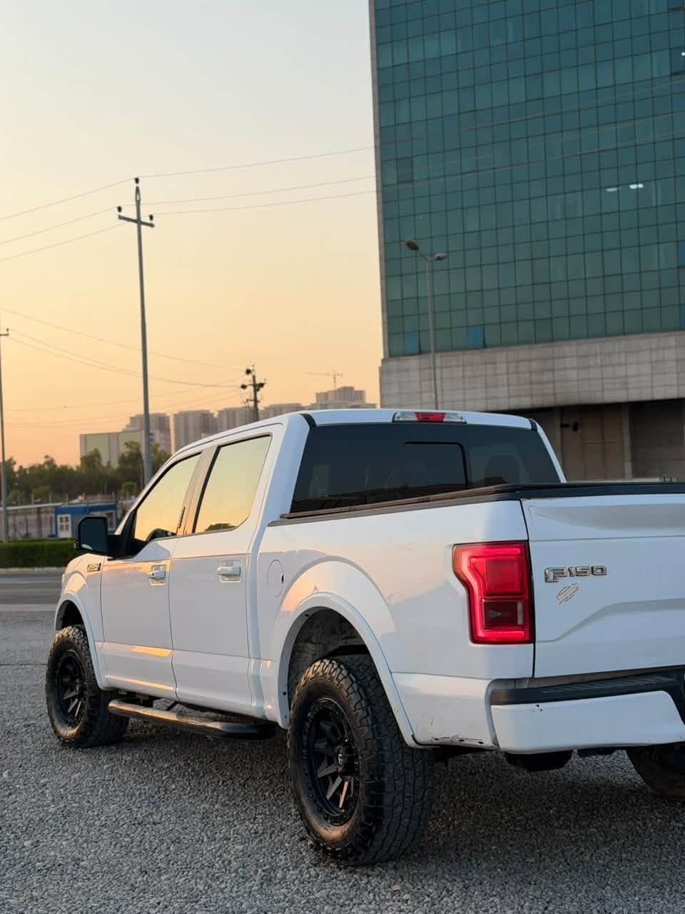 Ford f150 2020 XLT
فورد f150 xlt

مواسه فات 

كوشن كاره با

شاشه گه وره

كودي ده رگا

ده بل اكسل 4*4

حاسه کامیرا

دەرگا درێژی بۆدی کورت

6 بستن ٢.٧ توربو

ایرباک سوکان و شانی تەقیە دەشبولی نەتەقیە

به صمه شه خال

گيرو مه كينه ي به شه رت نه كراوه ته وه

سۆنەرەکەیشم داناوە

شوێن هەولێر

سعر ١٩٧$ مەجال

*********** واتساب و فایبر
