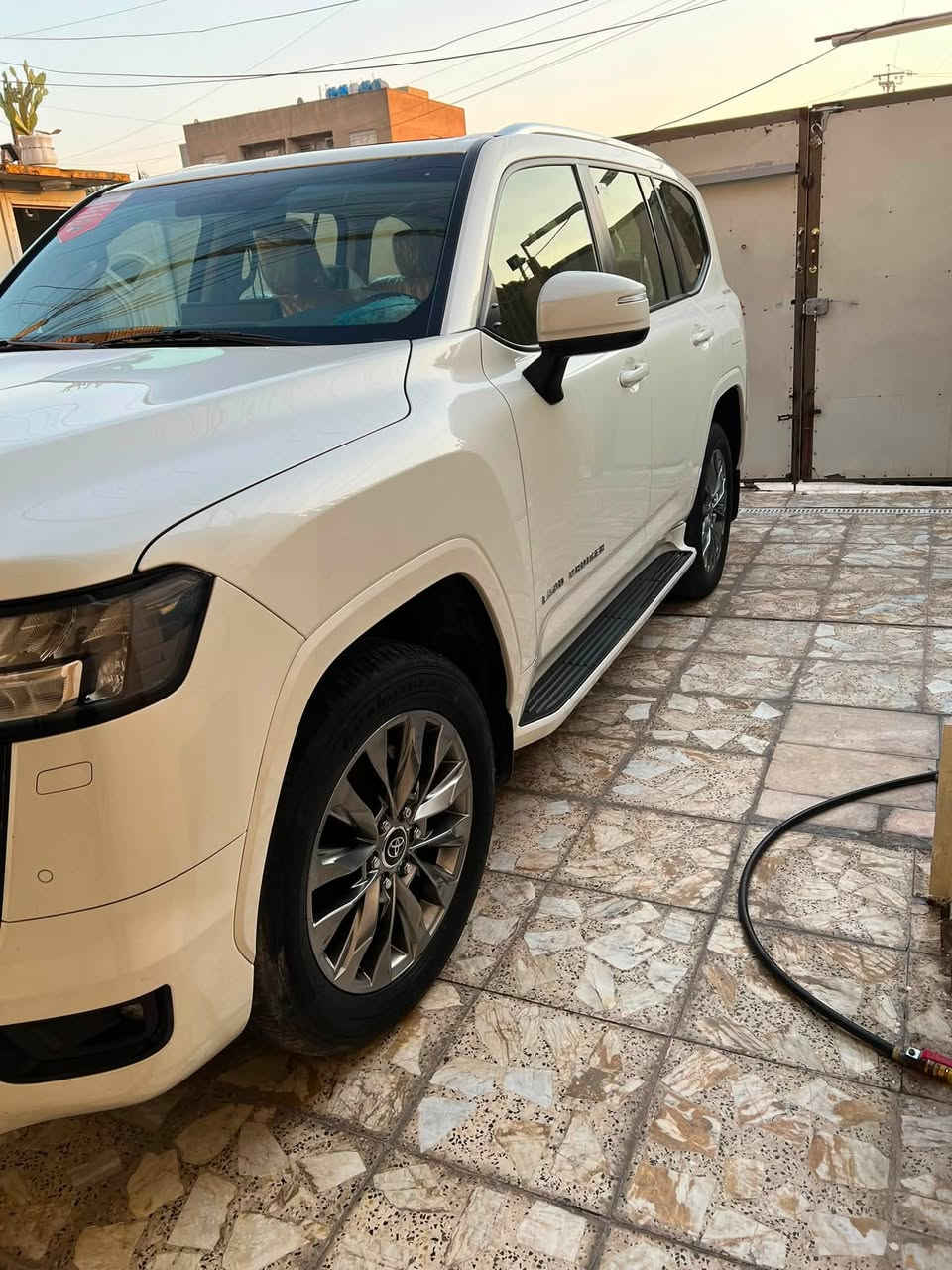 تويوتا •••• لاندكروز GXR
موديل ••••         2023       SAS ( ساز )

فول مواصفات ••• 3 شاشات ((تطبيق))

6 :: سلندر

محرك 4000 تنفس طبيعي 

ماشيه 37

جديدة جدا بحالة الوكالة 

جنطة كهرباء 

كراسي كهرباء 

جلد بيجي بلادي 

طفايه 

سلايت

3 شاشات بلاديه

تشغيل  عن بعد 

السياره فول 1/1

للاستفسار اكثر 

رقم بغداد

سعر جدا مناسب 

***********
