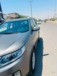 سورنتو ٢٠١٥ • ٦ سلندر • ٧ راكب