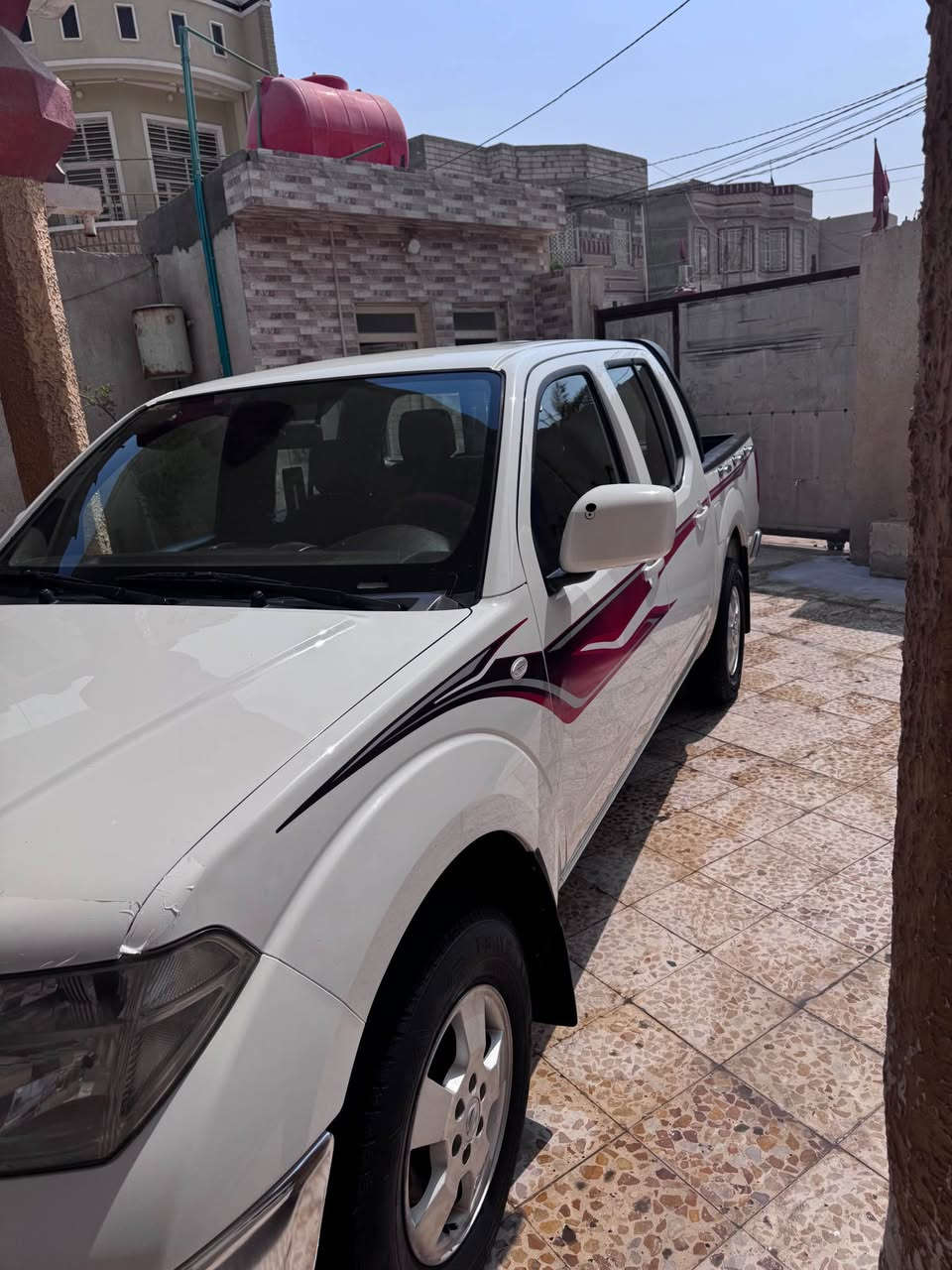السلام عليكم نيسان نيفارا موديل 2015 رقم اربيل سنويه منتهيه اوتماتيك كفاله عامه ما عدا مكينه مفتوحه تبريد حداده جاهزه بيع او مراوس المكان البصره الزبير استفسار اتصل *********** الزبير, البصرة
