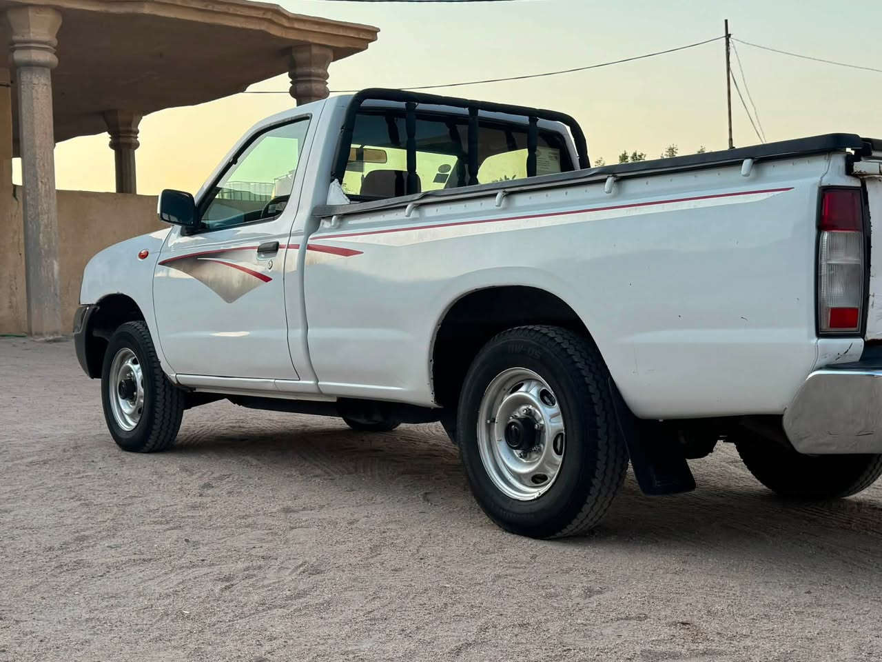 نيسان البيع موديل 2014 كفاله عامه مكان السياره البصره سعر 128 موجود بس انتصال ***********
