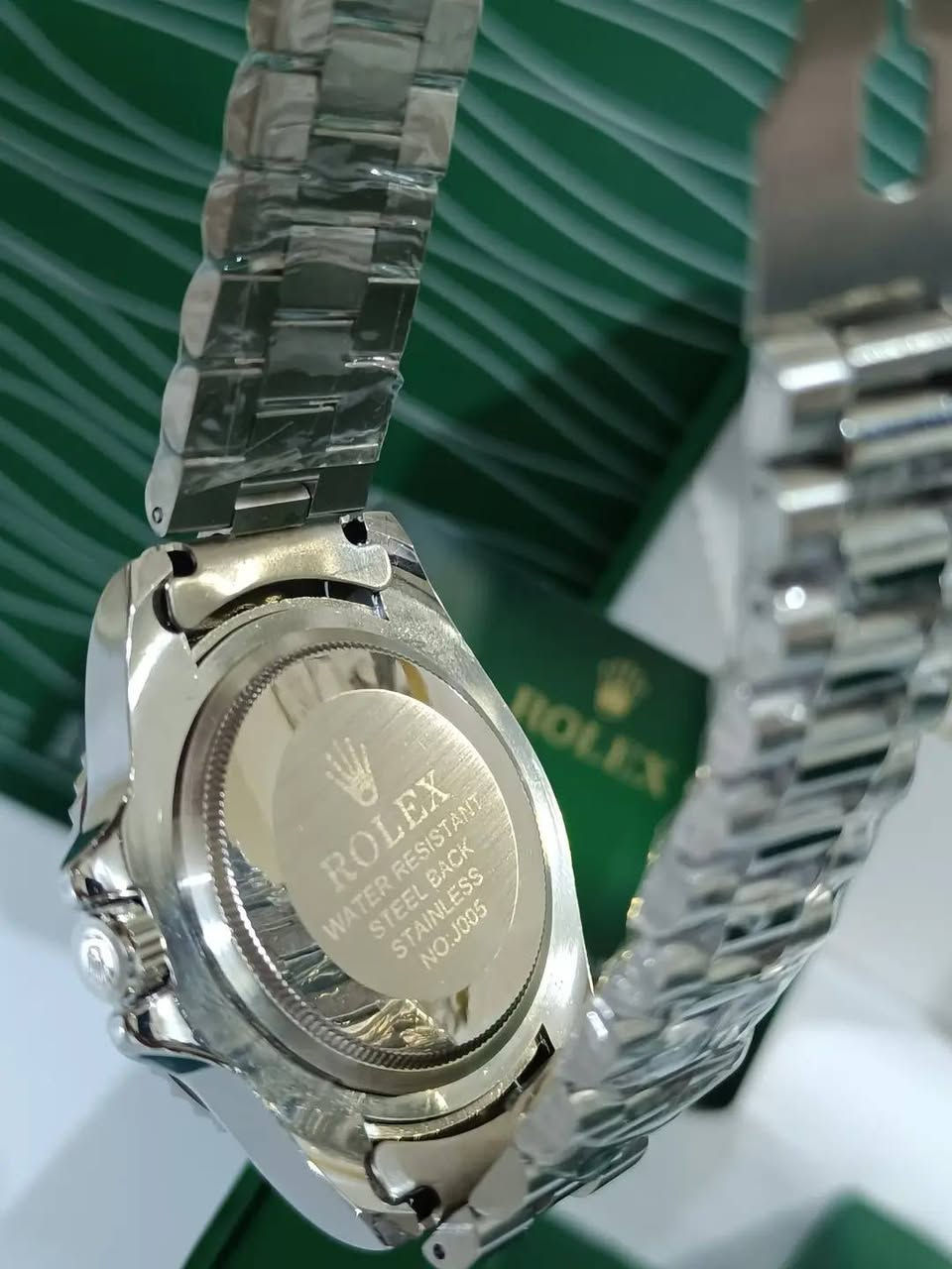 ساعة رولكس  JS9 RLX
رولكس يخت ماستر كوالتي عالي جدا رنك دوار طلاء
ثابت مختم 18K. عداد شهري ضد الماء 
مواصفات
 مراقبة صحية متكاملة: تتبع النوم، مستوى الأوكسجين في الدم، ضغط الدم، ومعدل ضربات القلب
 شاشة IPS بحجم 1.39 
 بقه اخر كم قطعه (60 الف فقط)
اخوان سعرها بالمتاجر العالميه يتجاوز 150 دولار  طلعتلي كميه قليله من امزون 

المكان الرمادي
للحجز والاستفسار 📩 
 *********** 📞
